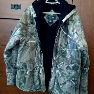 COPY - RealTree Men's Camouflaged Hooded Lined Jacket (L)